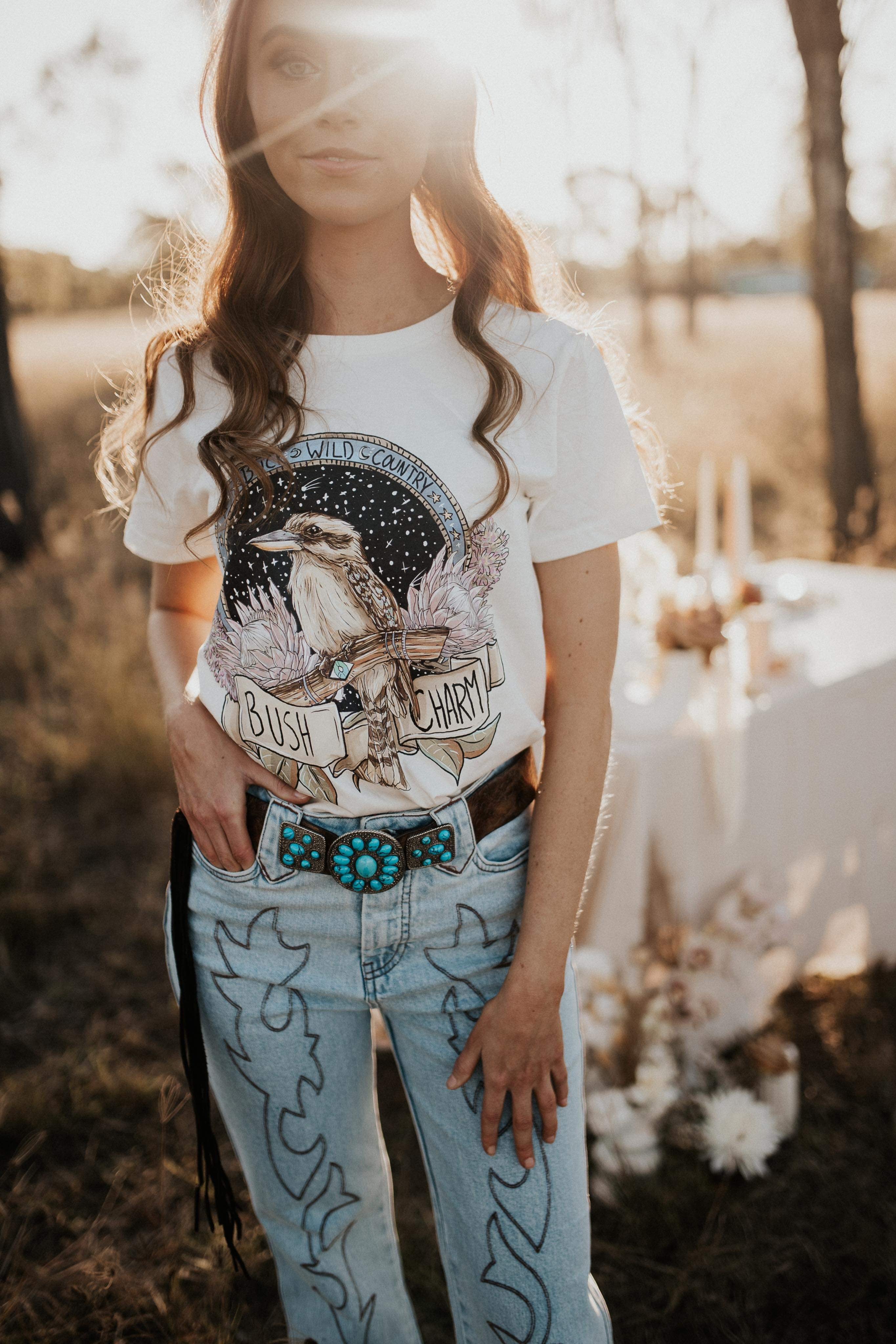 BUSH CHARM NATURAL WHITE T-SHIRT