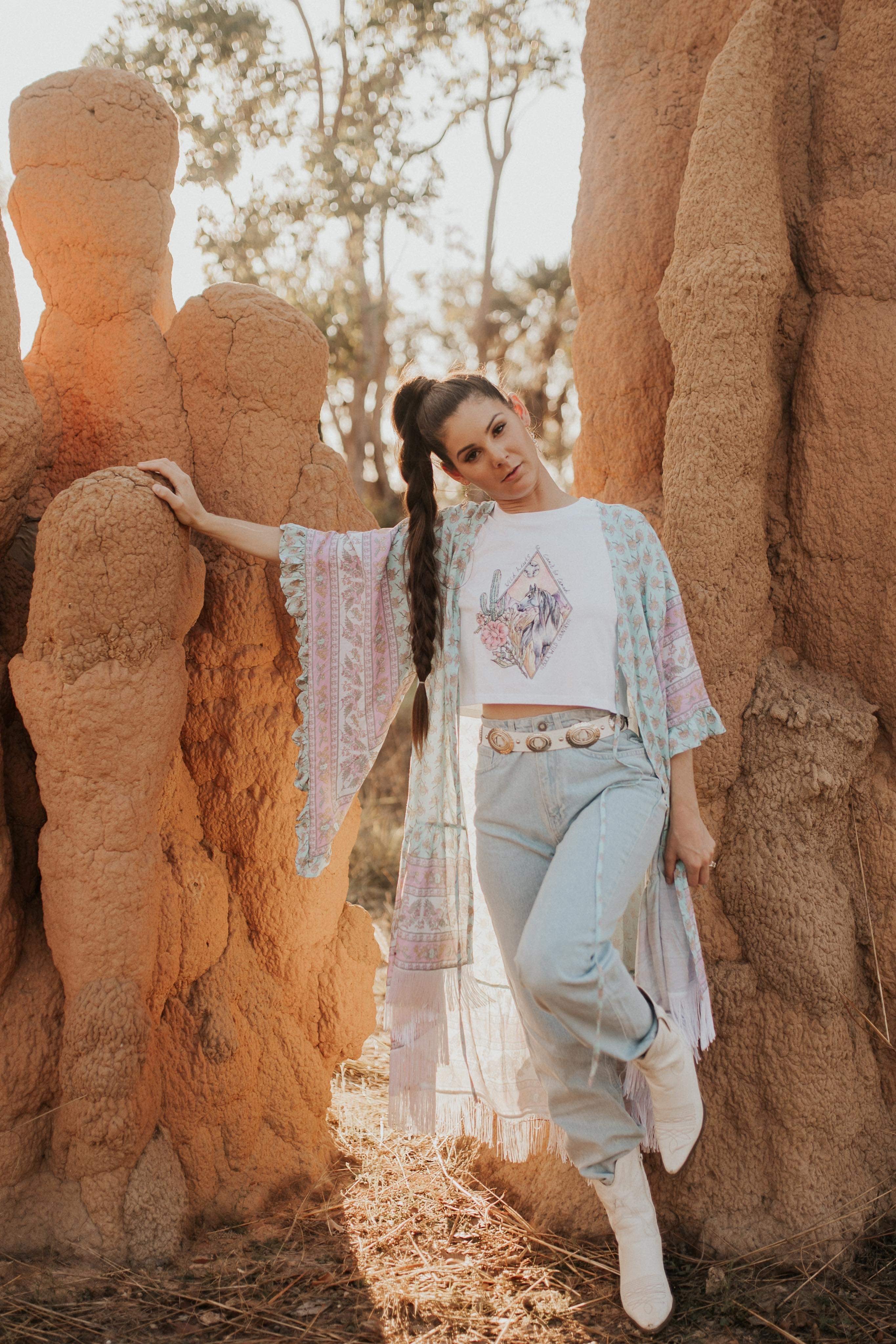 BLOOMING WILD LADIES KIMONO