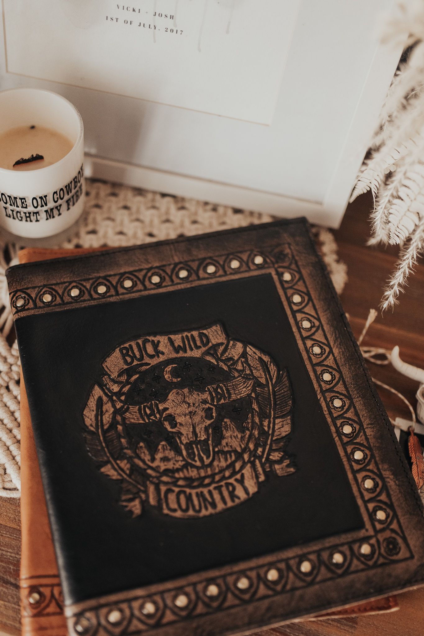 DREAMERS JOURNAL LEATHER COVER - BLACK