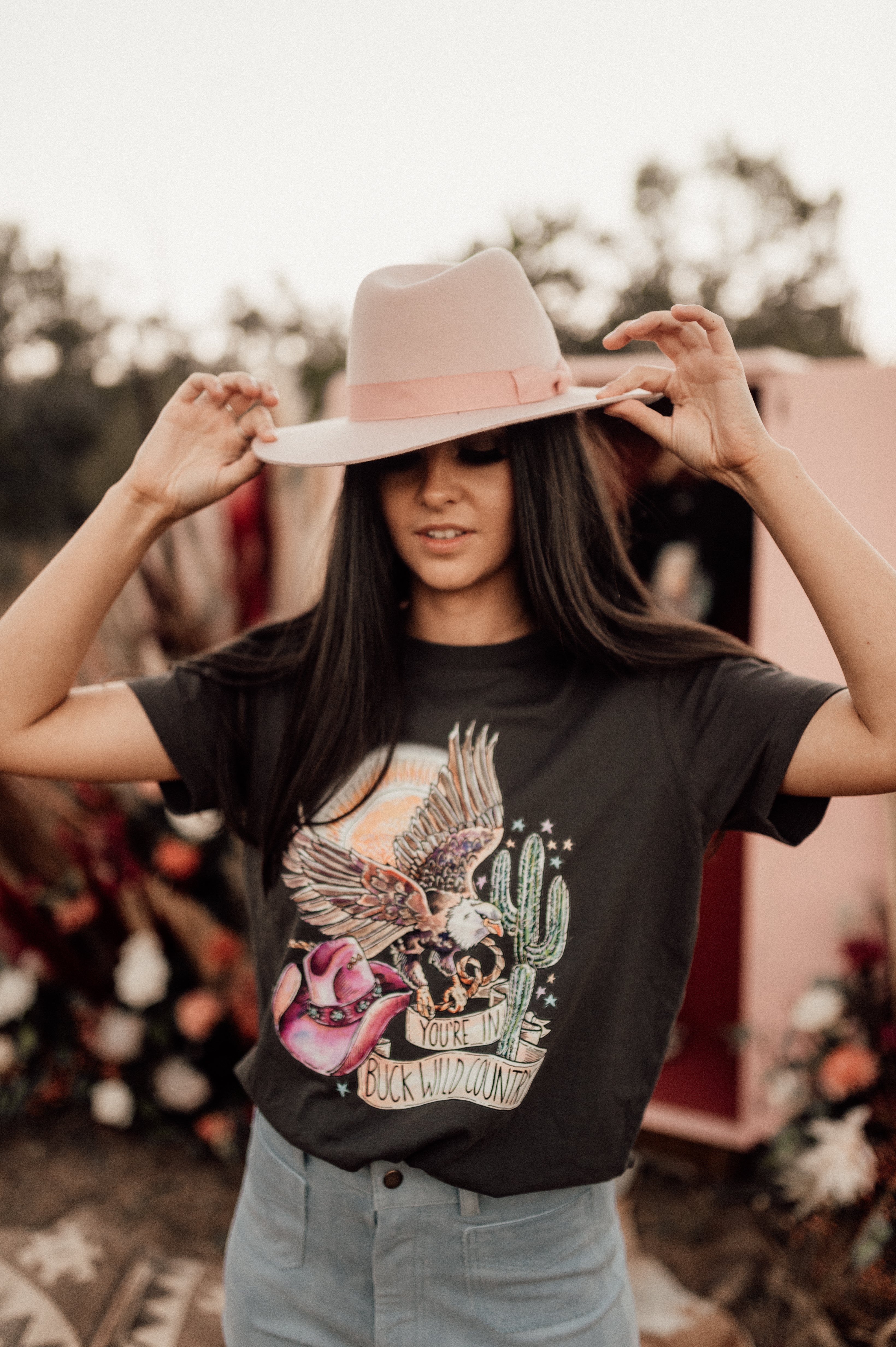 DESERT DREAMS COAL TEE