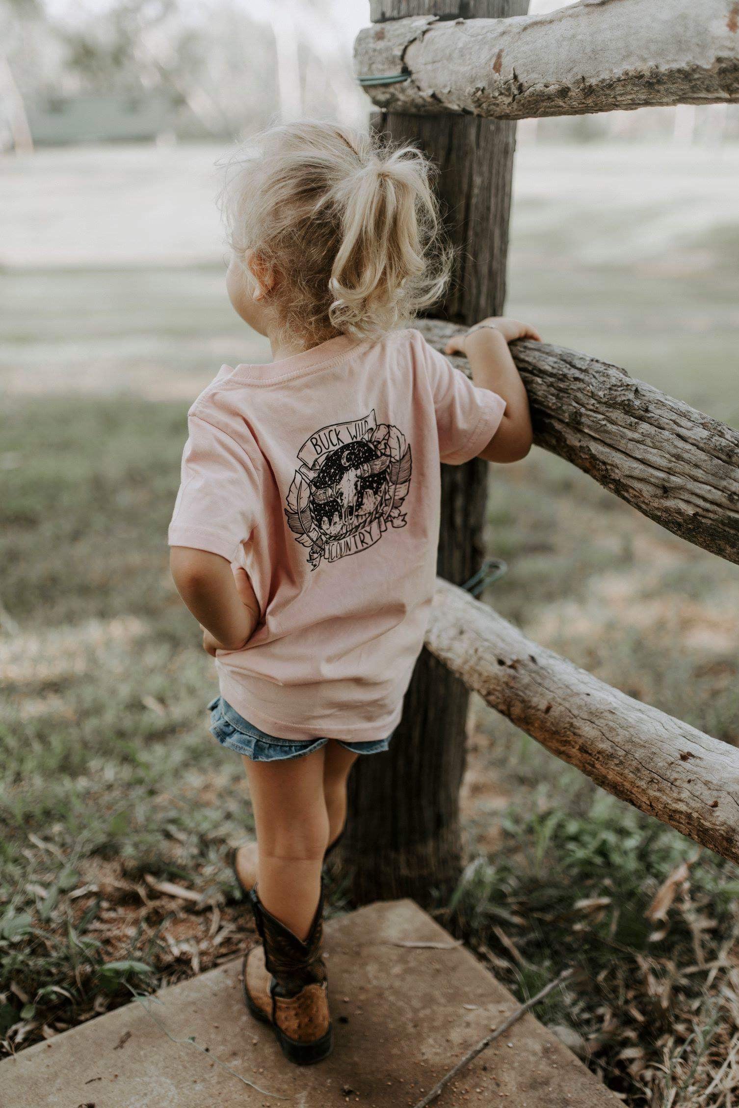 LITTLE HONEY TEE